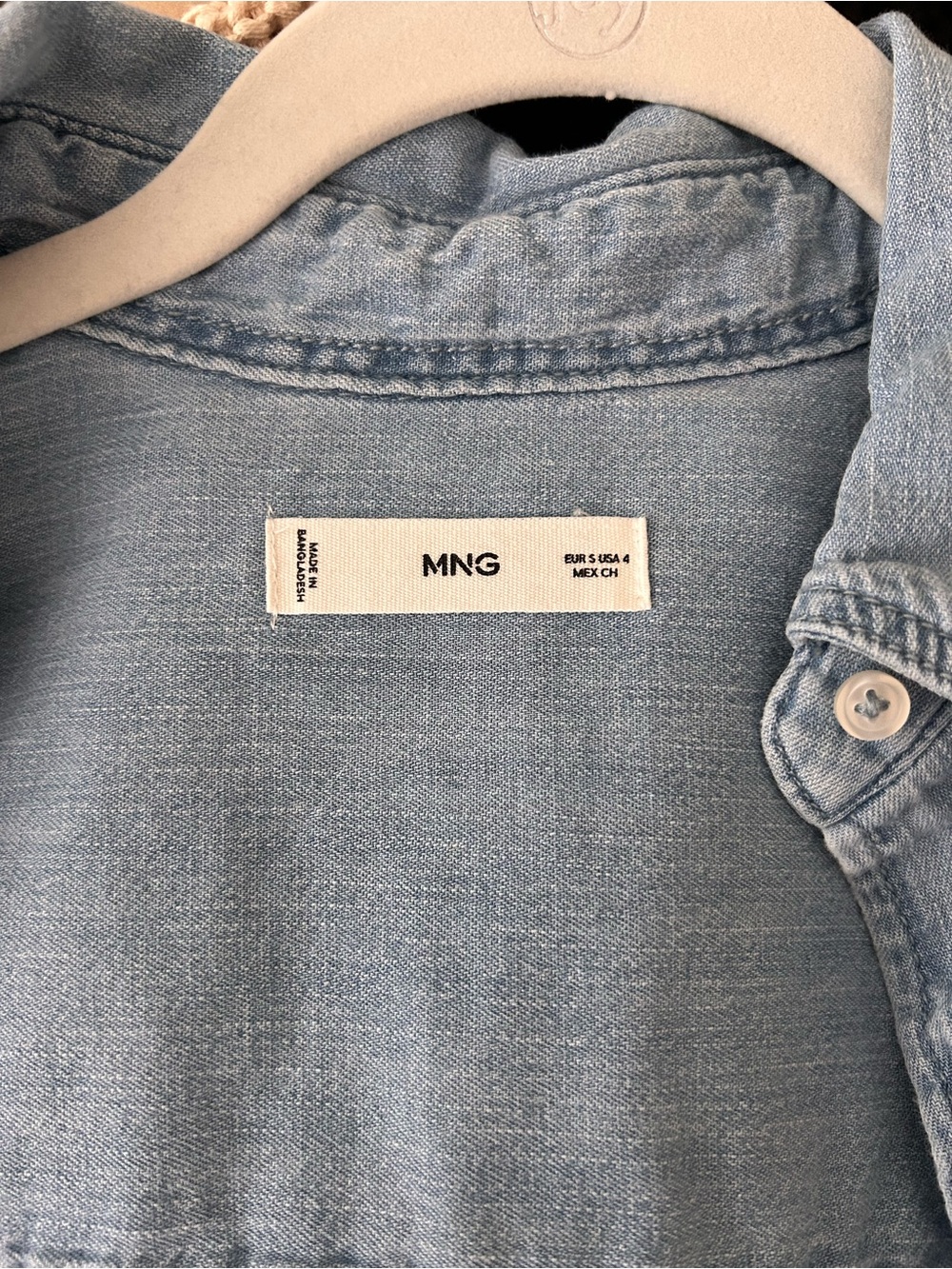 Mango Chambray Button Up - Picture 5 of 5
